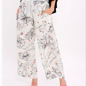 Dolcezza Wide Leg Floral Print Pants